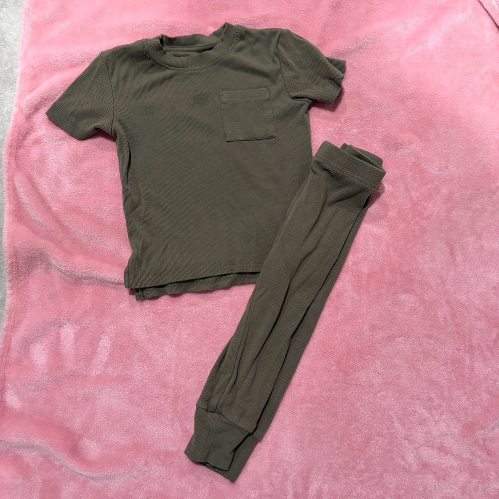 Little Bipsy Olive Kids Matching Set sz 18/24m